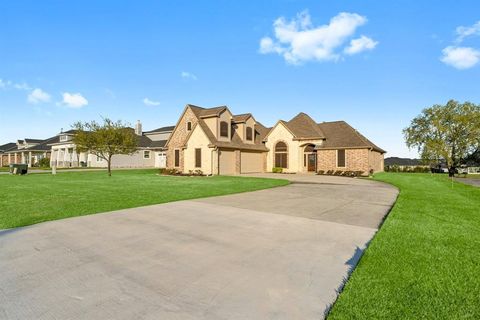 10904 Dauphine Street Willis TX 77318