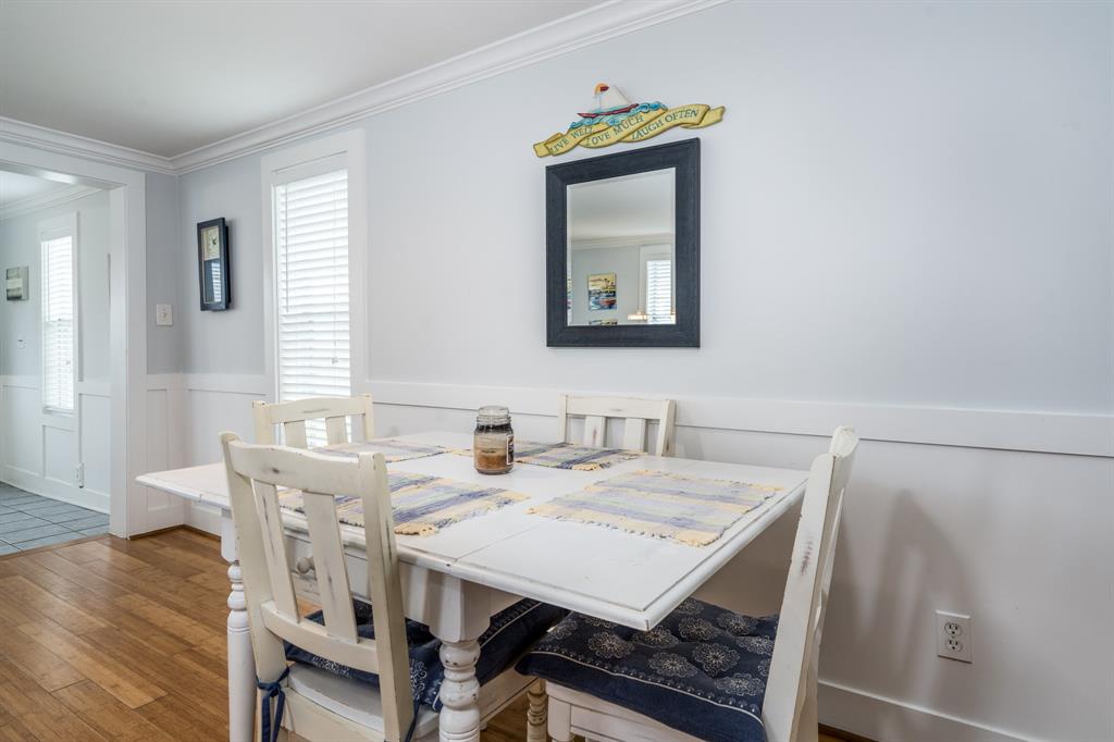 4115 Surf Drive, Galveston, Texas image 18