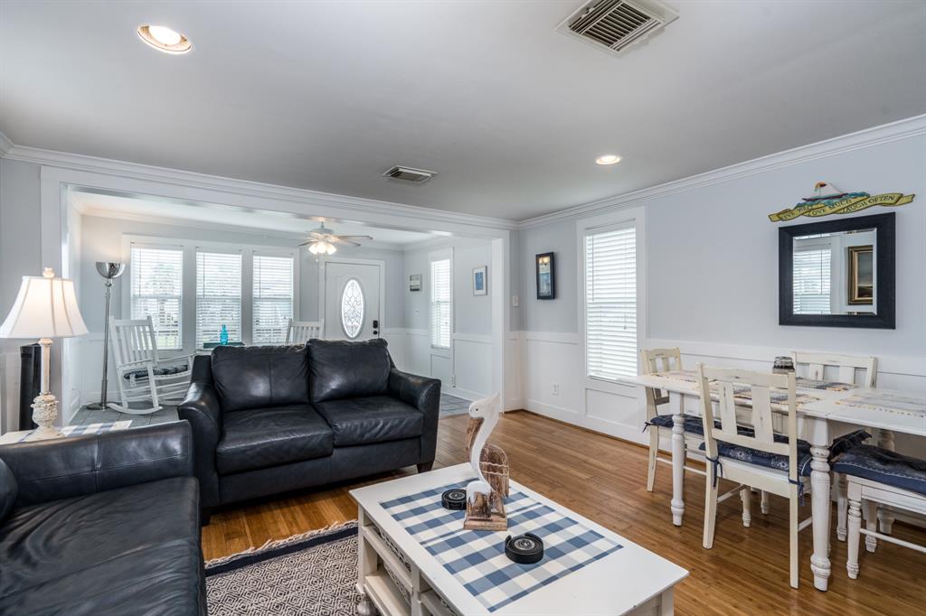 4115 Surf Drive, Galveston, Texas image 13