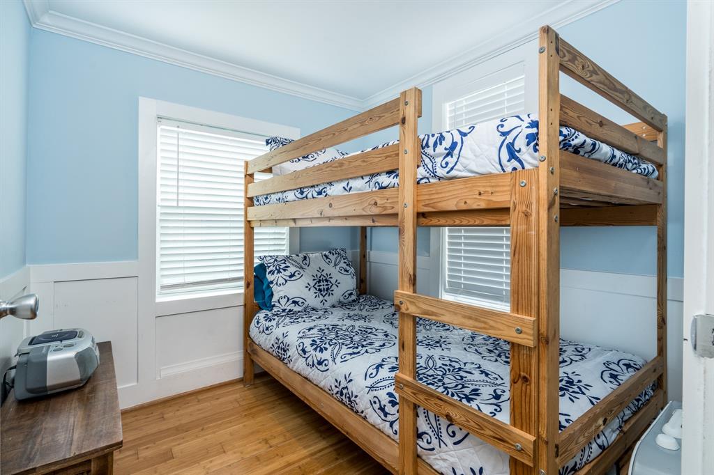 4115 Surf Drive, Galveston, Texas image 15