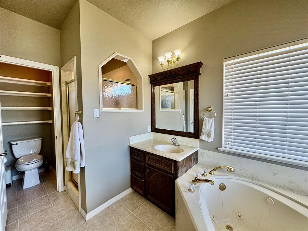 196 Broadmoor Drive, Trinity, Texas image 35