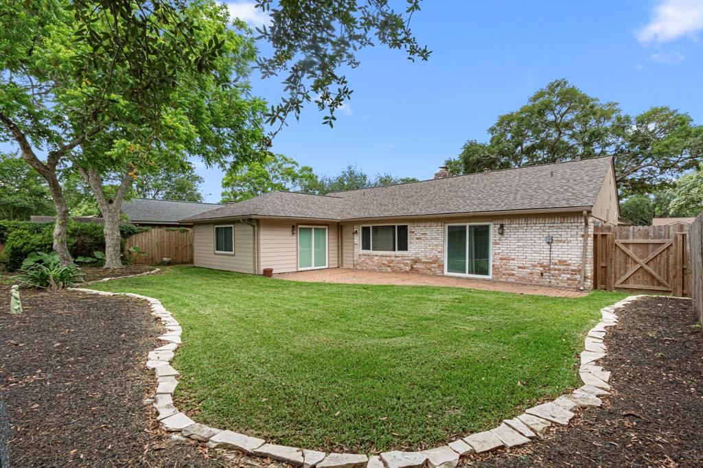 16442 Parksley Drive, Houston, Texas image 28