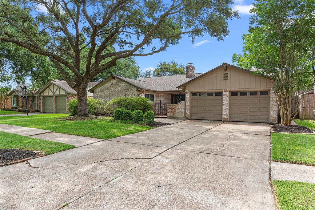 16442 Parksley Drive, Houston, Texas image 3