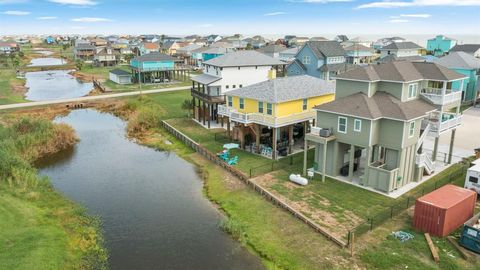 A home in Crystal Beach