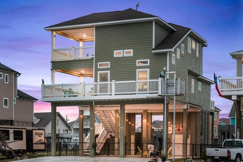 A home in Crystal Beach