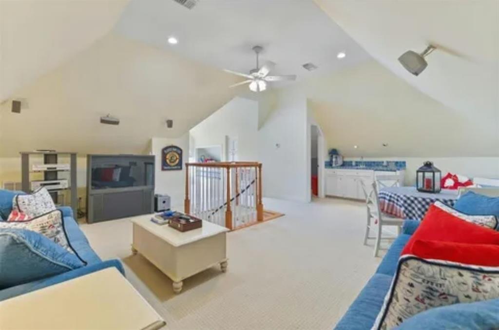 13 Caravelle Court, Galveston, Texas image 16