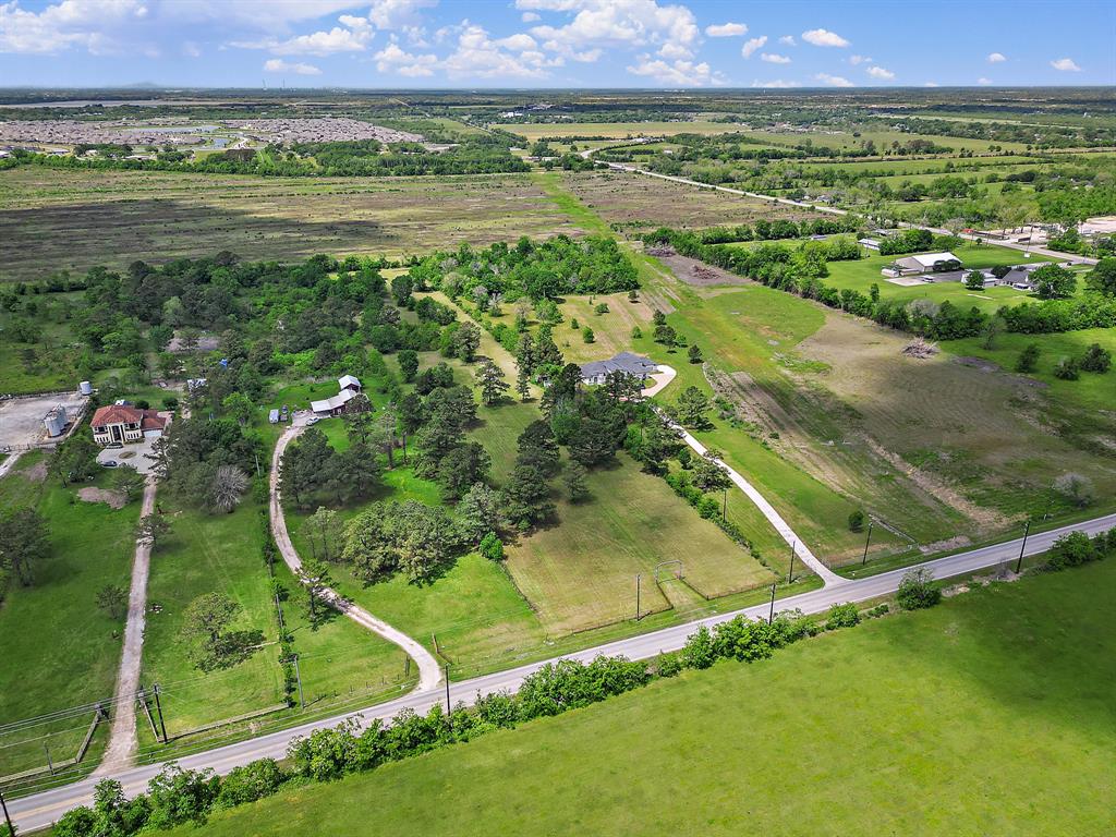 9915 N Main Street, Baytown, Texas image 4