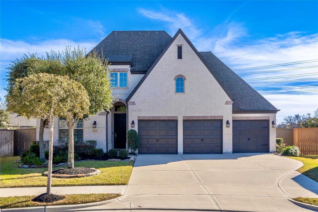 5903 Grace Falls Drive, Richmond, Texas image 2