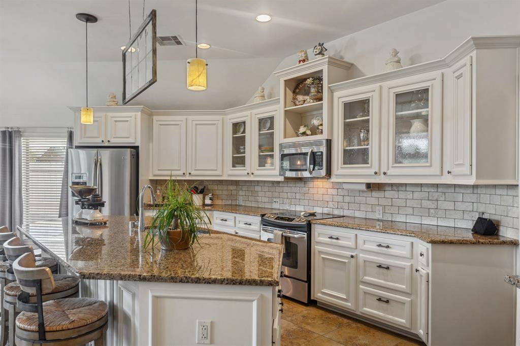 2850 Woodland Glen Lane