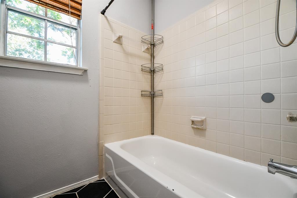 1218 Briarmead Drive, Richmond, Texas image 24