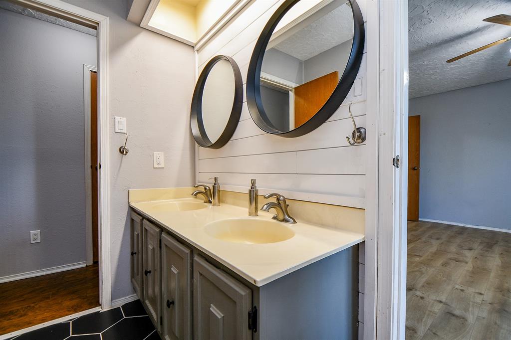 1218 Briarmead Drive, Richmond, Texas image 22