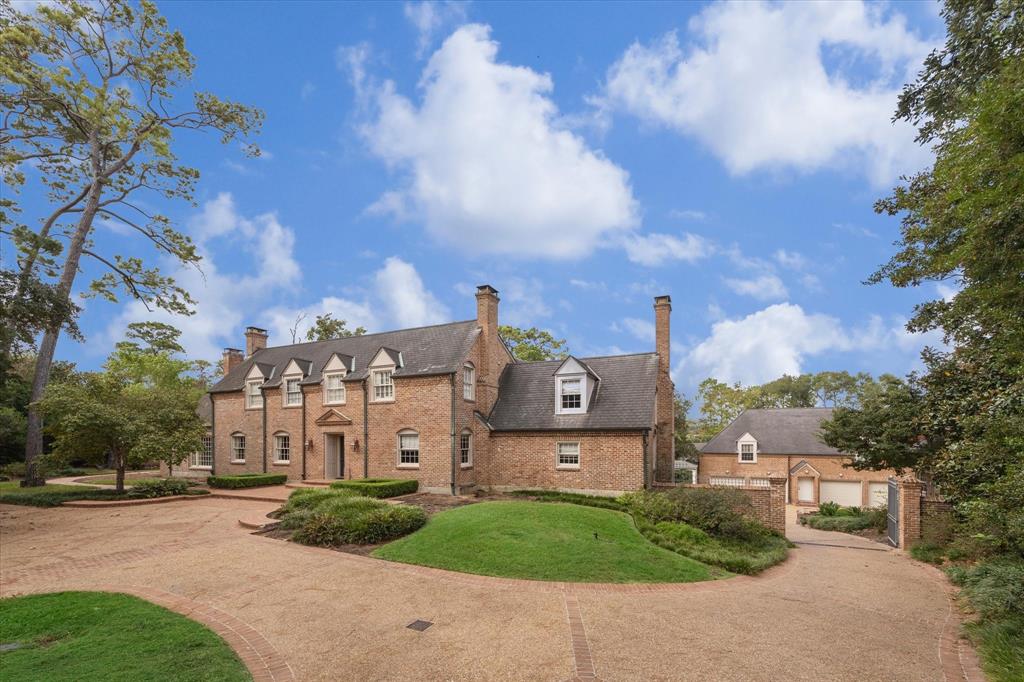 8 Shadder Way, Houston, Texas image 2