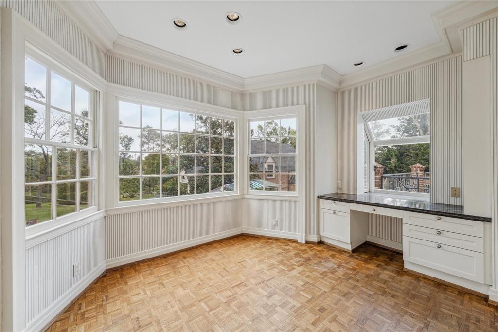 8 Shadder Way, Houston, Texas image 14