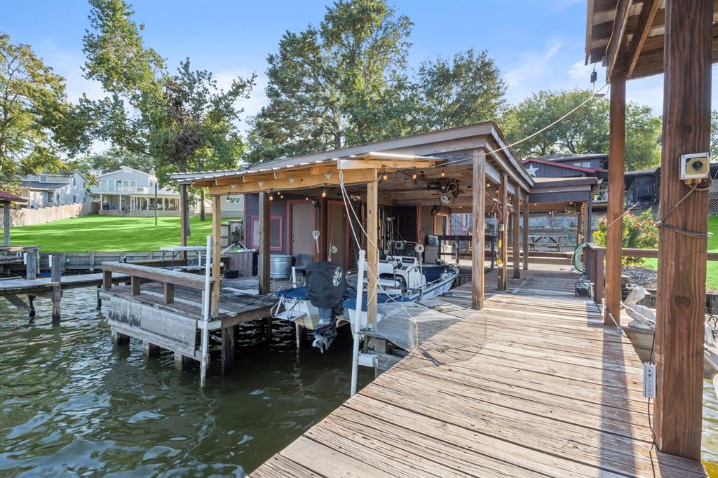 610 Sandy Ridge Drive, Livingston, Texas image 10