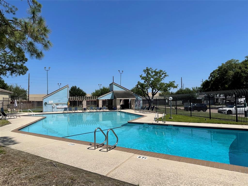 property-search 4 2719 Windchase Boulevard