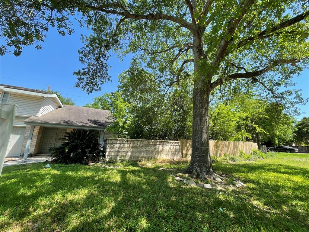 property-search 1 2719 Windchase Boulevard
