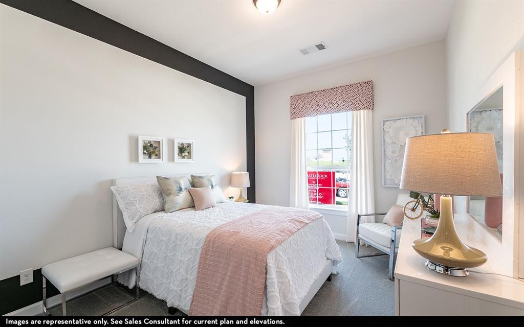 709 Western Holly
