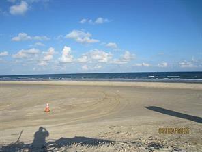 106 Yucca Avenue, Surfside Beach, Texas image 2