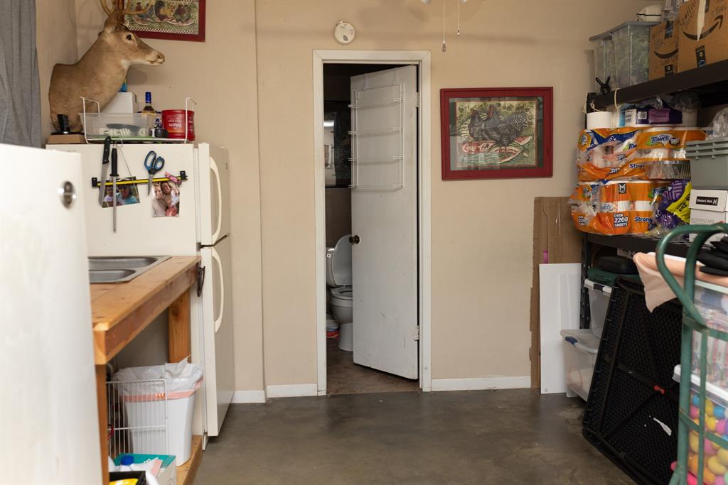 1867 Fm 2423, Grapeland, Texas image 33