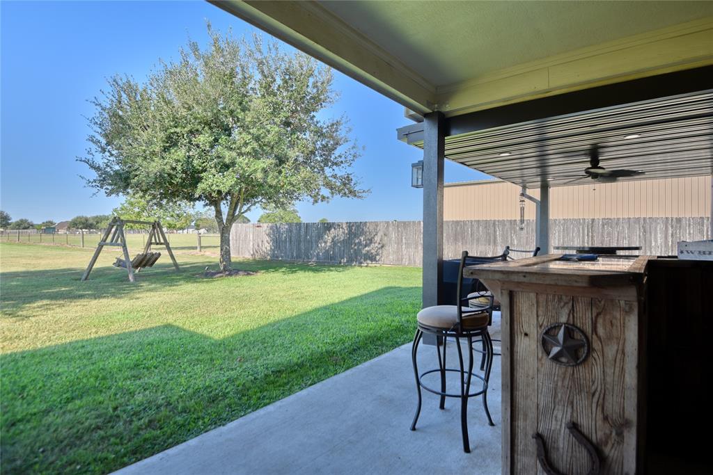 3077 Dees Circle, Sealy, Texas image 35