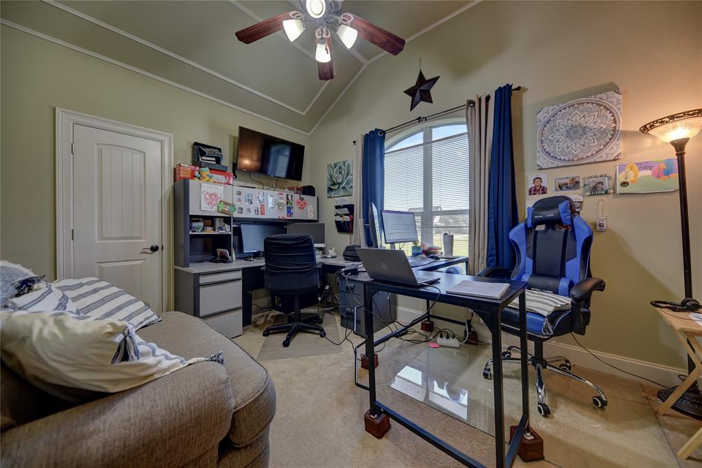 3077 Dees Circle, Sealy, Texas image 28