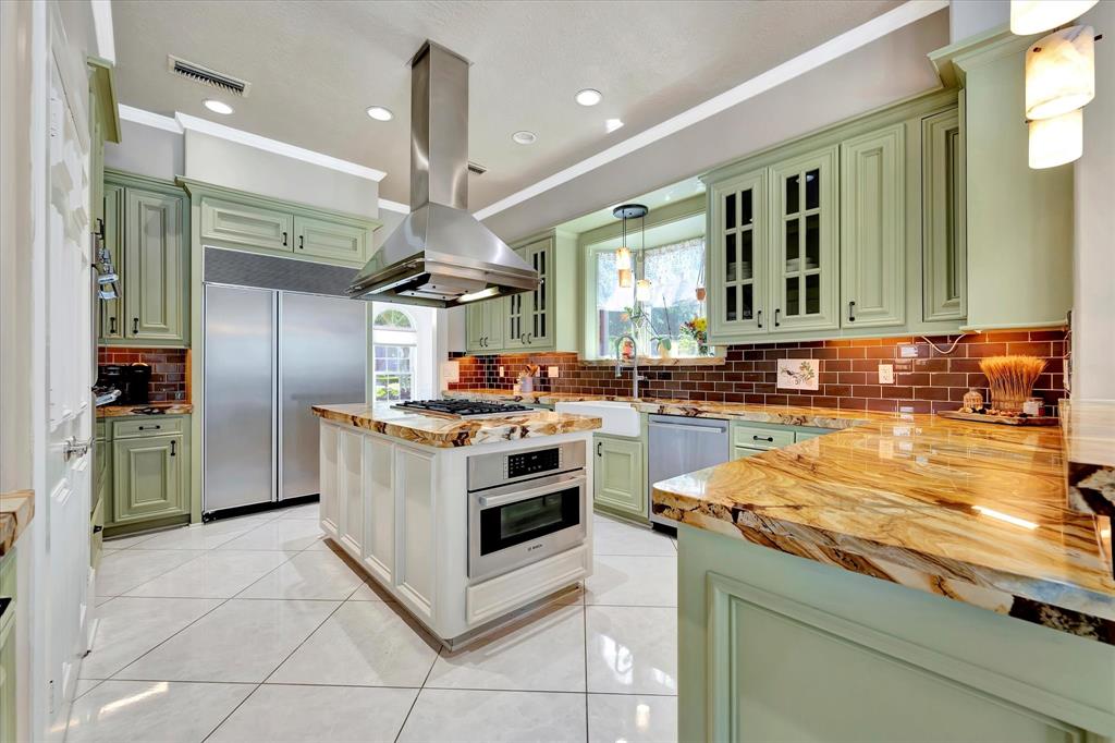 14826 Sparkling Bay Lane, Houston, Texas image 28