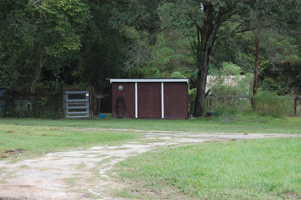 20075 Forestview Drive, Magnolia, Texas image 4
