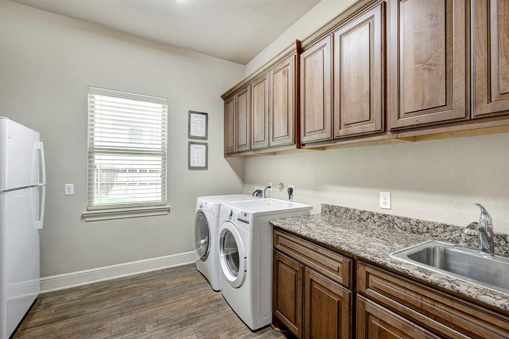 34 Pravia Path Drive, Missouri City, Texas image 16
