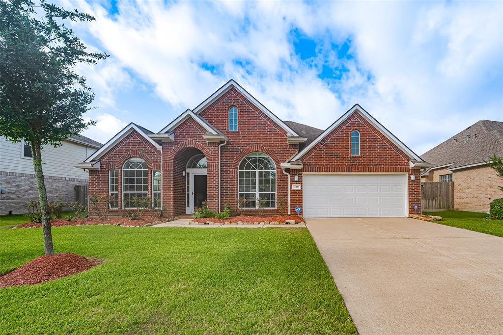 11316 Misty Morning Street, Pearland, Texas image 1
