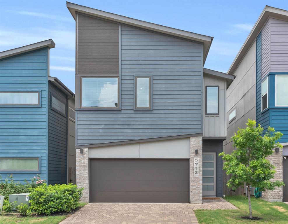 5713 Pampero Lane