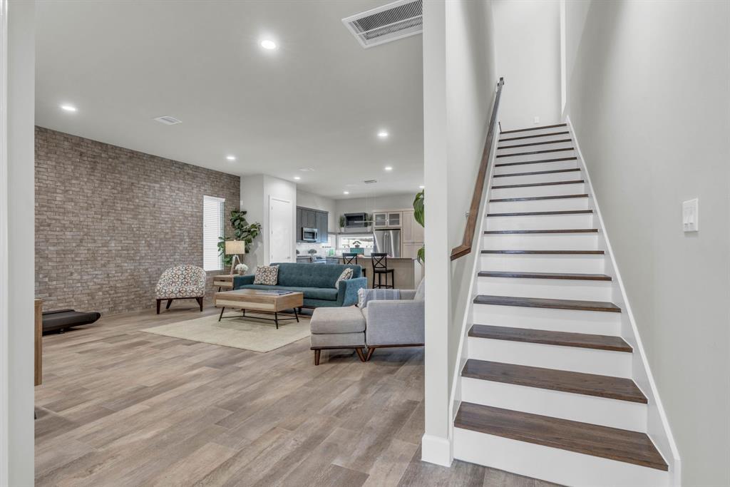 5713 Pampero Lane