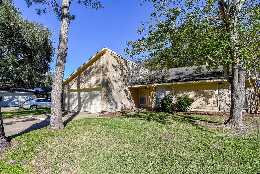 3807 Lamplighter Circle, Missouri City, Texas image 2