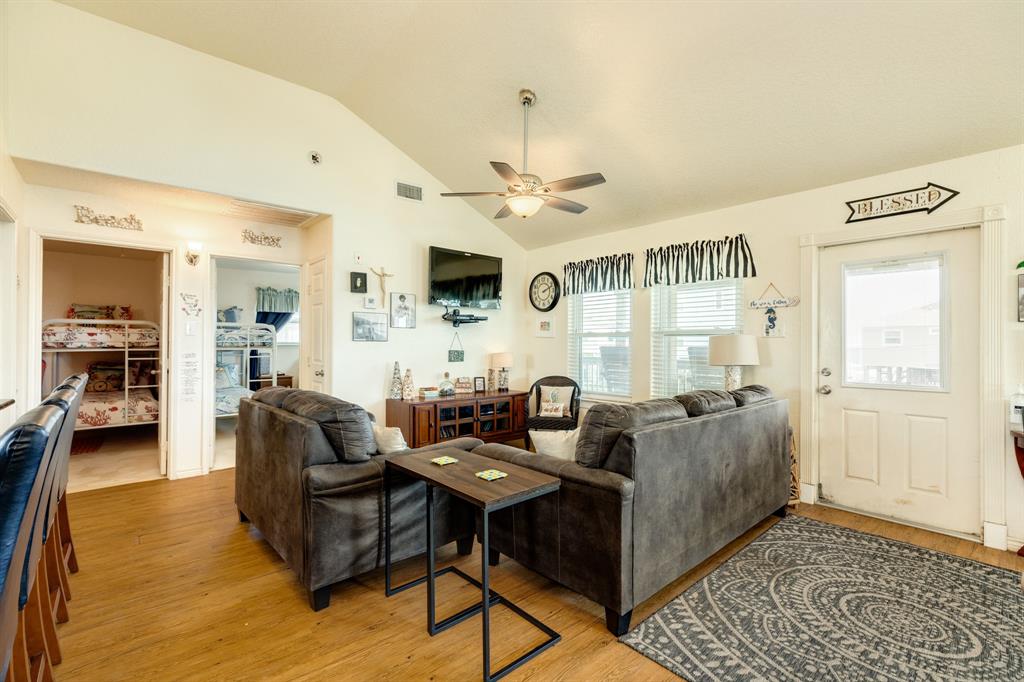 114 Santar Loop, Surfside Beach, Texas image 7