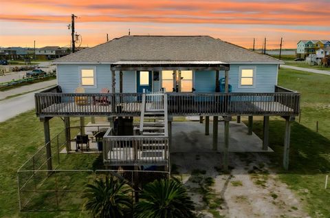 114 Santar Loop Surfside Beach TX 77541