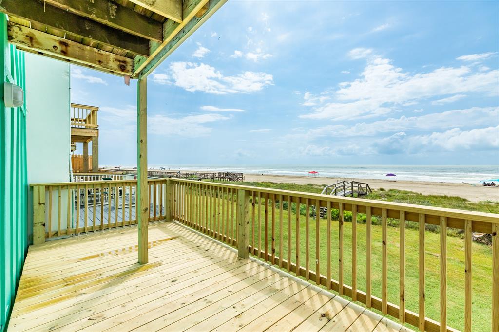 101 Pelican Place #7, Surfside Beach, Texas image 7