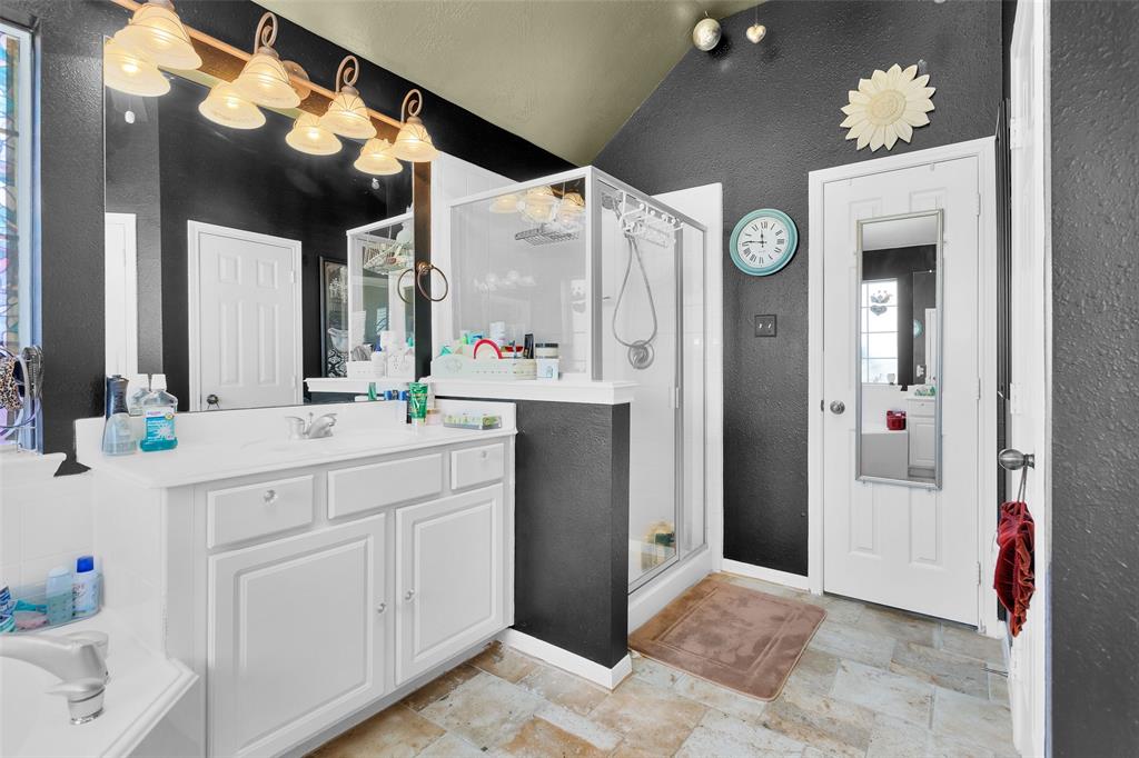 3002 Sandleigh Drive Drive, Spring, Texas image 38