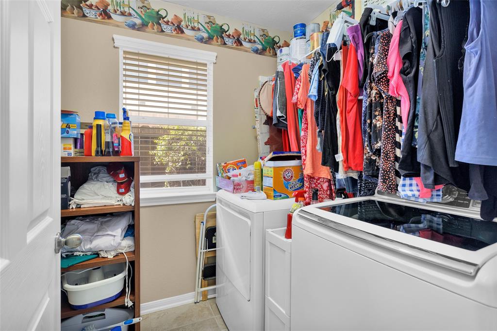 3002 Sandleigh Drive Drive, Spring, Texas image 32