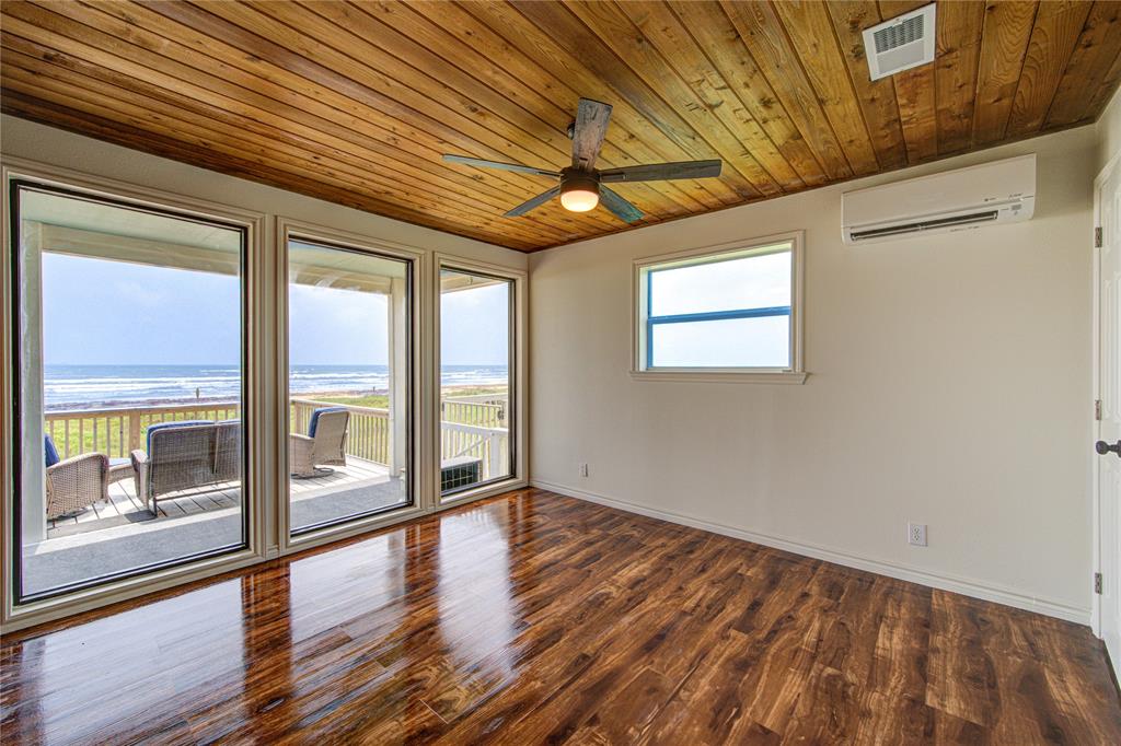 2534 Lake Court, Surfside Beach, Texas image 22