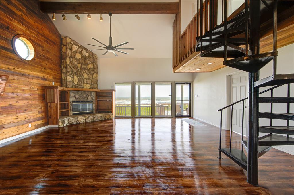 2534 Lake Court, Surfside Beach, Texas image 10