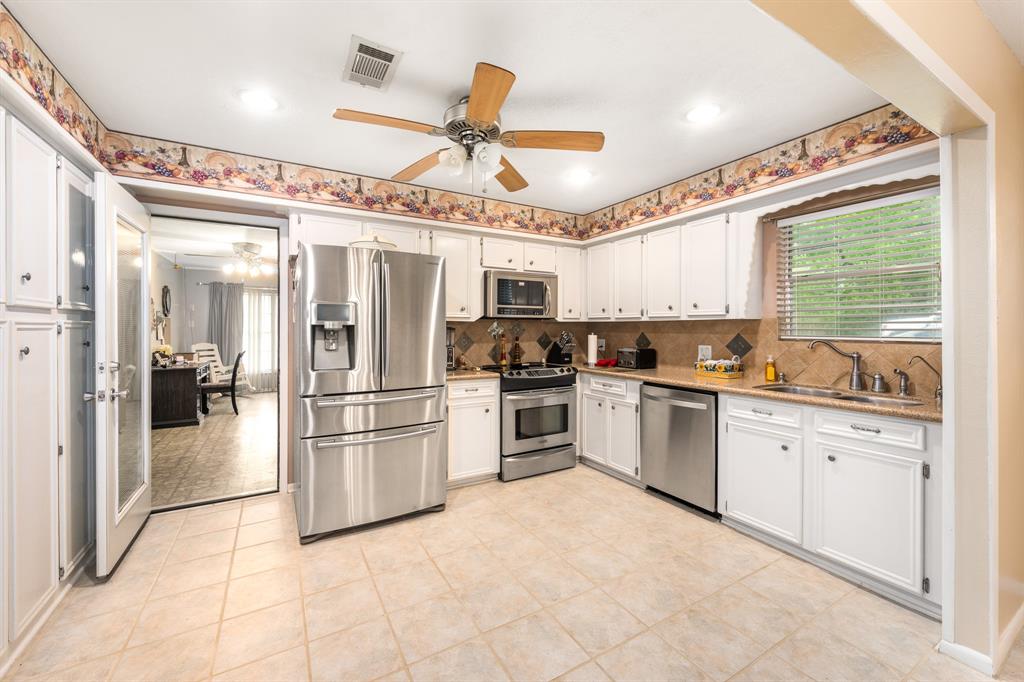 10192 Fm 1097 Road, Willis, Texas image 14