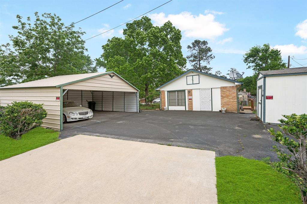 10192 Fm 1097 Road, Willis, Texas image 5