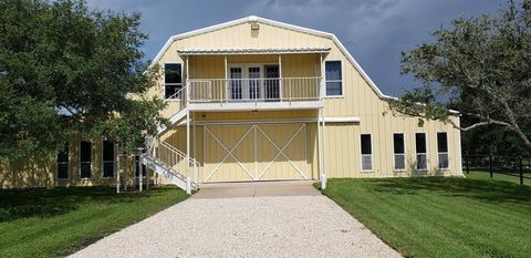 3235 E 1-10 Frontage Road Schulenburg TX 78956