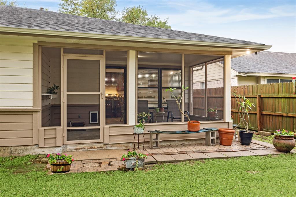 4910 Colombia Drive, Pasadena, Texas image 24