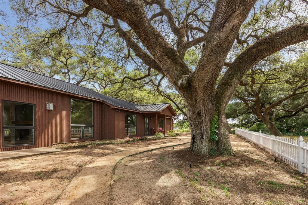 3834 Fm 949 Highway, Cat Spring, Texas image 14