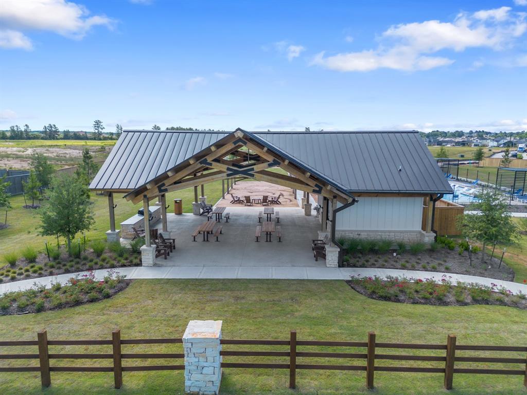 610 Amber Falls Drive, Montgomery, Texas image 18