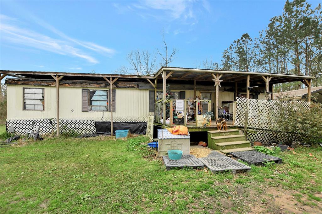 111 Bonnie Creek Drive, Coldspring, Texas image 8