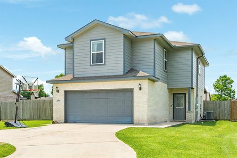 2550 Lakeside Drive West Columbia TX 77486