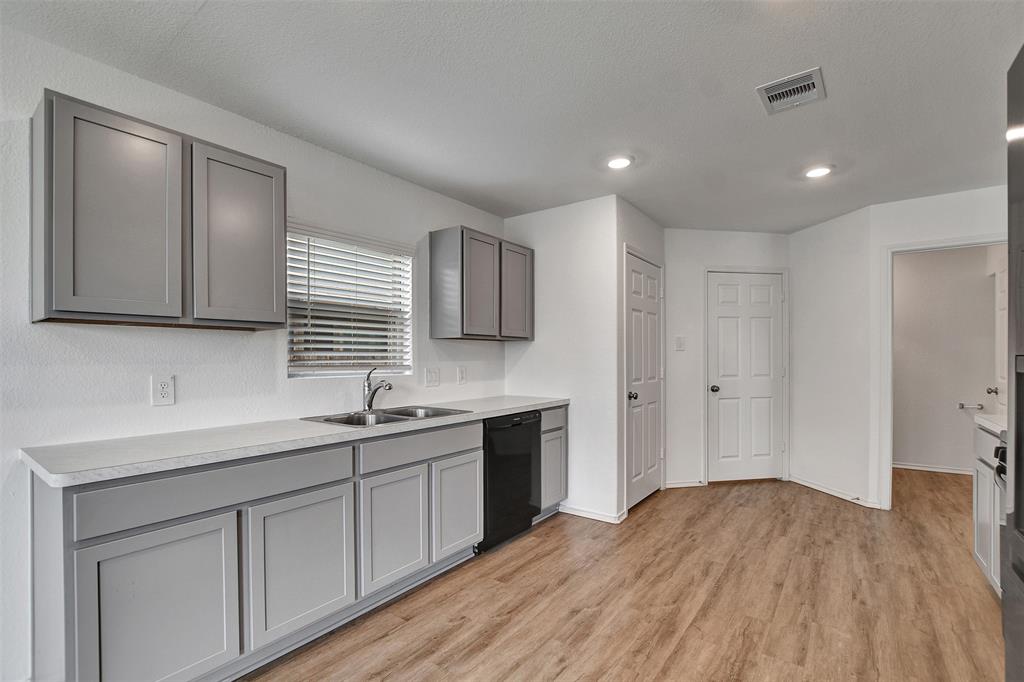 1518 Carmona Court, Conroe, Texas image 22