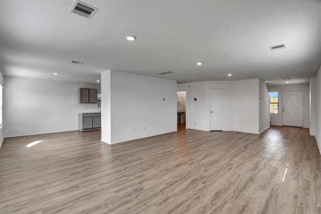 1518 Carmona Court, Conroe, Texas image 13