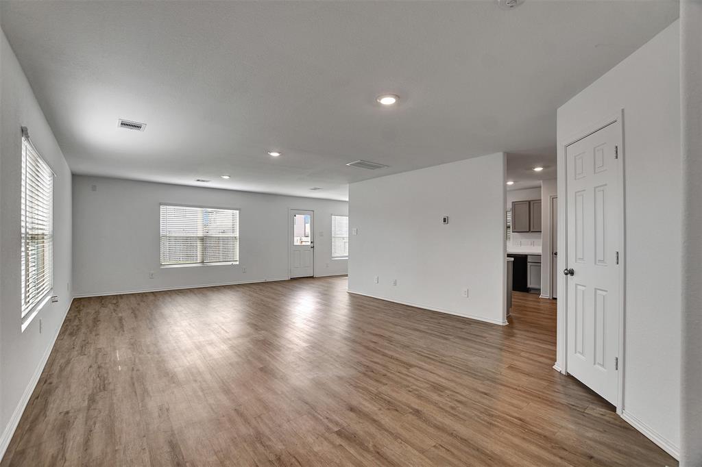 1518 Carmona Court, Conroe, Texas image 10